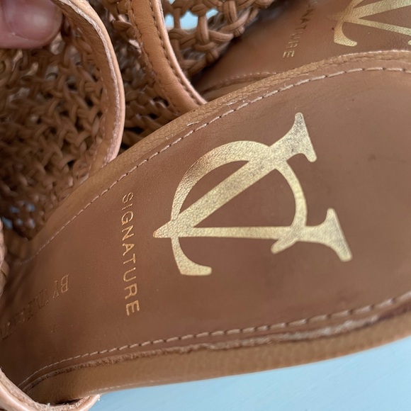 VINCE Camuto Signature wedges 36 - Picture 4 of 8